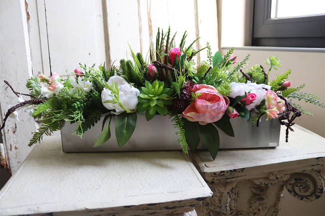 kompozycja sukulenty i kwiaty w stalowej donicy, Wenila Steel, wym.24x72cm 