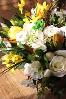 Yellow Nest, kompozycja wielkanocna z gniazdami