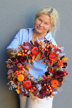 Autumn Door, jesienny wianek z welurowymi dyniami, śr.50cm