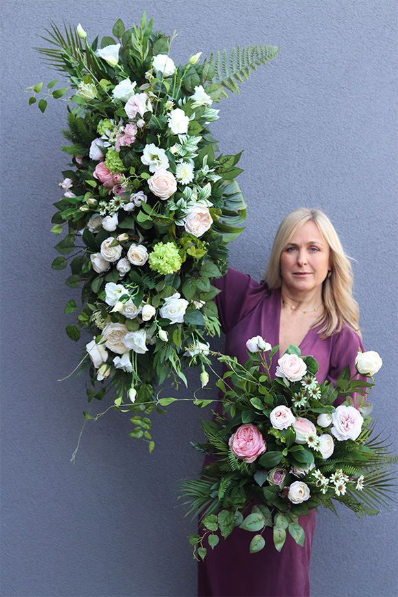 Luvita Sweet, bogata girlanda nagrobna