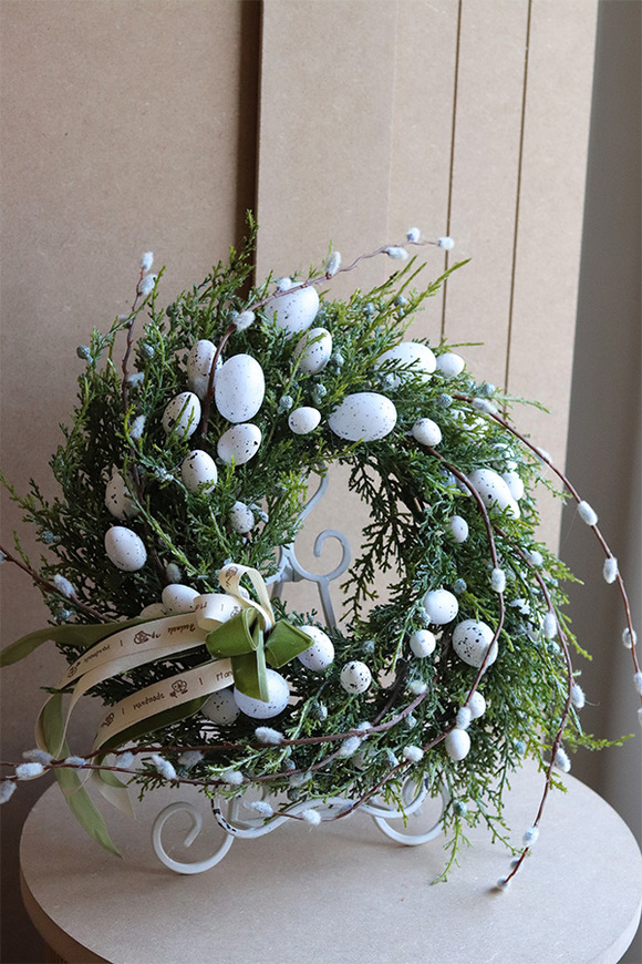 Kreolita, wielkanocny wianek na drzwi