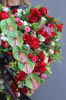 Serce Gruno 2, bogata wiązanka nagrobna