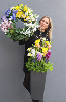 Flisatti, wiosenna kompozycja z hiacyntów i żonkili, wys.130cm 