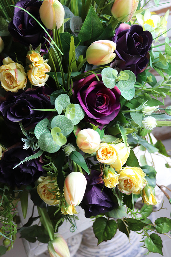 kompozycja nagrobna z żółtymi tulipanami, Wiosenna Zorza, wym.73x83cm