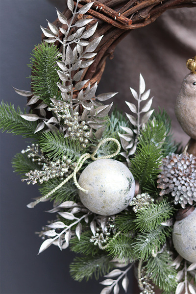 Gold Bird Deluxe, dekoracyjny wianek zimowy