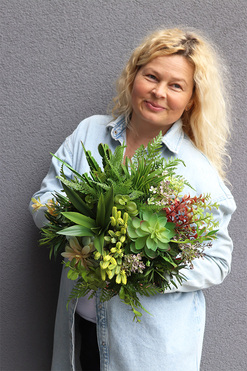 Stone Style, sukulenty w donicy z lastryko, wym.27x42cm