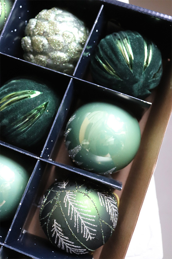 Decoris Green Velvet, świąteczne bombki