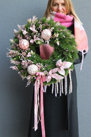 Pinky Winter, pastelowy bożonarodzeniowy wianek, śr.45cm