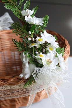 Jabłonka Bielisane, dekorowany koszyczek wielkanocny, wys.30cm