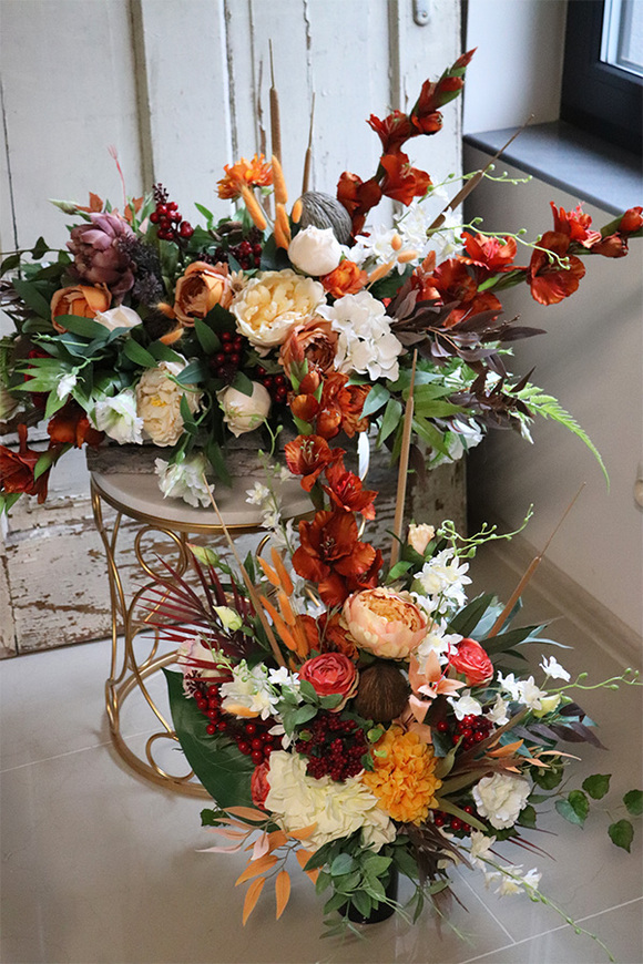 elegancki bukiet nagrobny, Belinda, wys.73cm