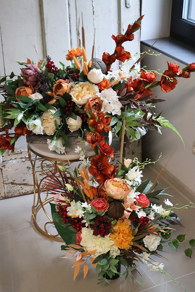 elegancki bukiet nagrobny, Belinda, wys.73cm
