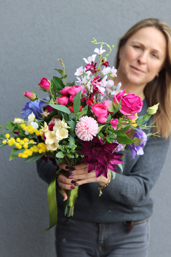 Folk A, barwny bukiet kwiatowy do ręki, dł.45cm