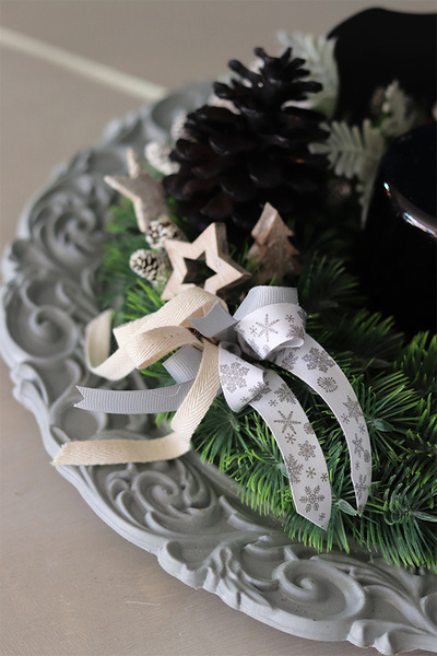 Czarny Renifer, świąteczny stroik na talerzu