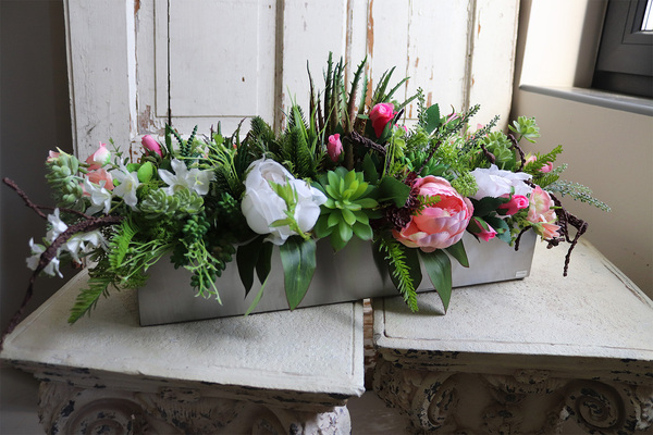 kompozycja sukulenty i kwiaty w stalowej donicy, Wenila Steel, wym.24x72cm 