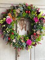 Garden Beauty, dekoracyjny wianek z motylem, śr.38cm