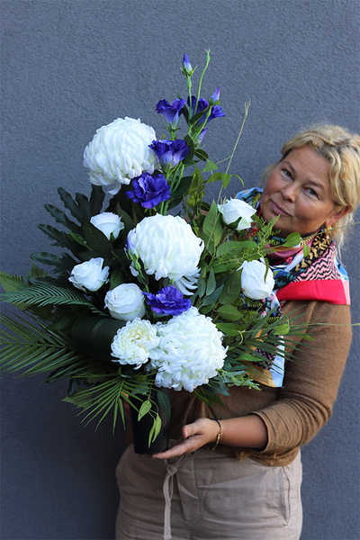 Milanda, komplet dekoracji nagrobnych