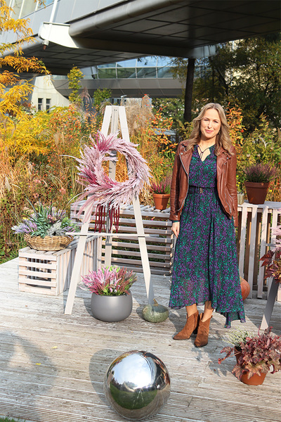 Wrzosowisko Fiberglass, wrzosy w szarej donicy