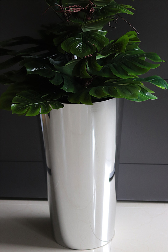 drzewko sztuczne Monstera Silveria we włoskiej donicy