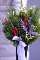 Wrzosy, bukiet nagrobny we wkładzie do wazonu