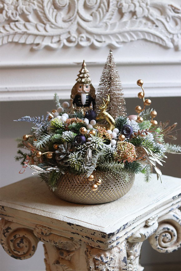 Christmas Eve, świąteczny stroik z dziadkiem w misie