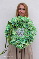 Hortensje Miętowe, zielony wianek na drzwi