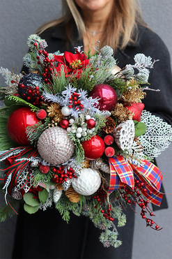 Dekorina Winter, świąteczna kompozycja nagrobna w misie, wym.