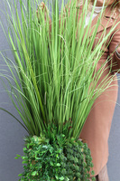 Grass Golderia, wysokiej jakości sztuczna trawa w złotej donicy