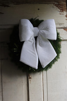 bożonarodzeniowy wieniec na drzwi, Papillon Biała Kokarda, śr.45cm, limitowana edycja 