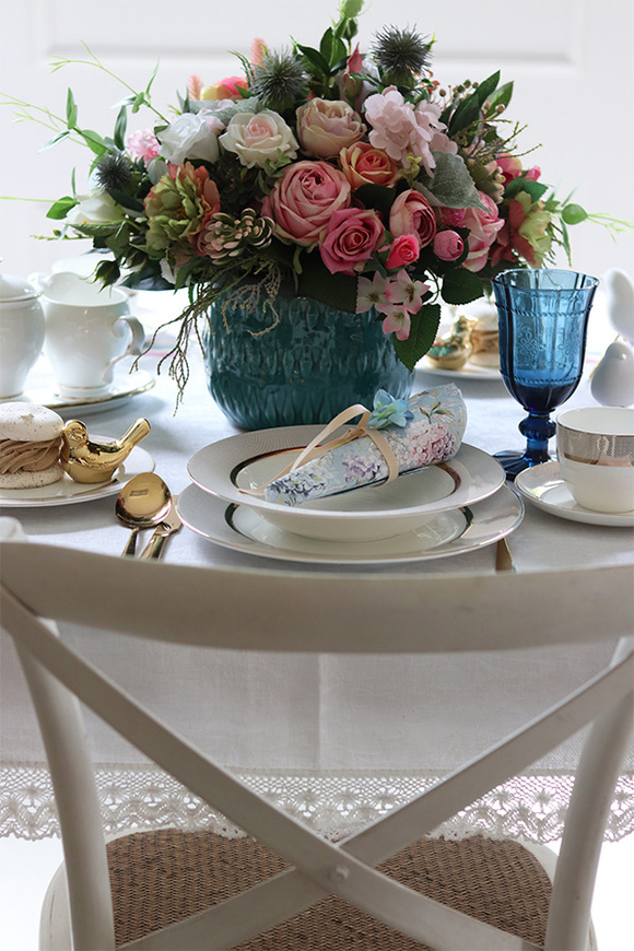 OD RĘKI  komplet obiadowy dla 6 osób, 30 elementów, Golden Delia I 