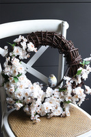 Ptaszek na Jabłoni, wiosenny wianek dekoracyjny