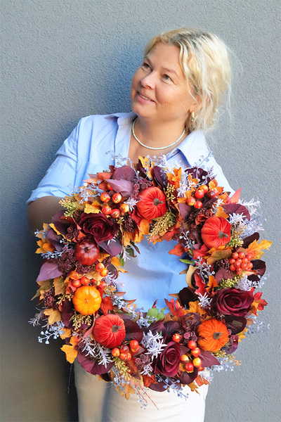 Autumn Door, jesienny wianek z welurowymi dyniami