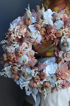 Jesienny Nastrój, jesienny wianek z dyniami, rozp.44cm 