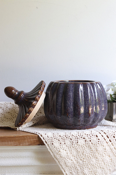 Galia, amfora pojemnik z pokrywką