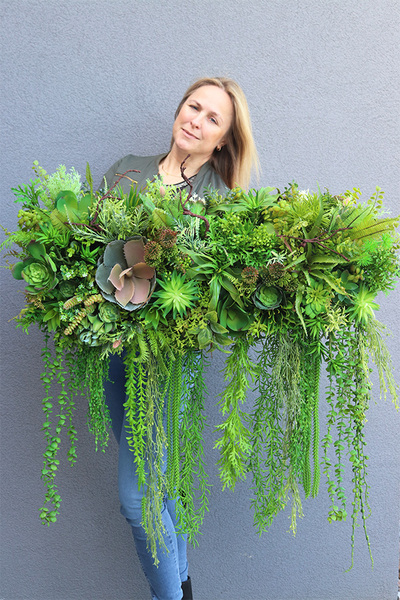 Dalila 4, kompozycja sukulenty do twojej donicy, wym.44x85x35cm