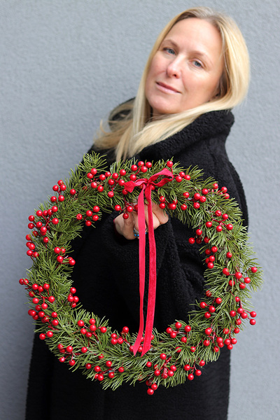Tradycyjny, świąteczny wianek dekoracyjny