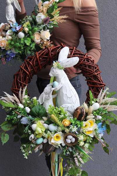 uroczy wielkanocny wianek, Zajęcza Rodzinka 2, śr.49cm