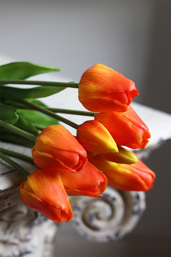 April New, bukiet tulipanów silikonowych Sunset