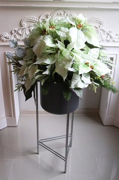 Gwiazda Betlejemska Design Biel, kompozycja na stojaku, wys.99cm