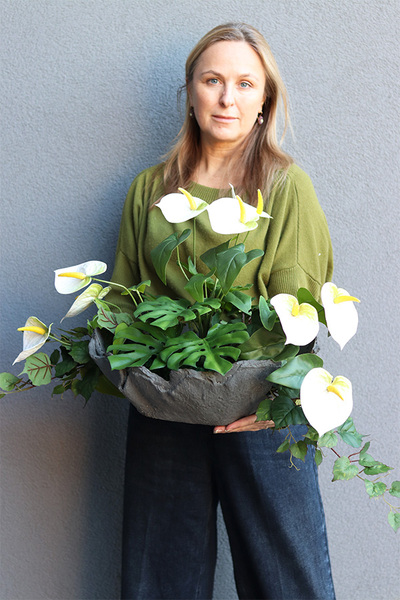 Anturium Volcan White, nowoczesna kompozycja nagrobna