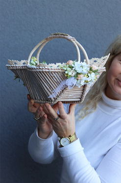 Barnabia, dwustronnie dekorowany koszyczek wielkanocny, wys.22cm