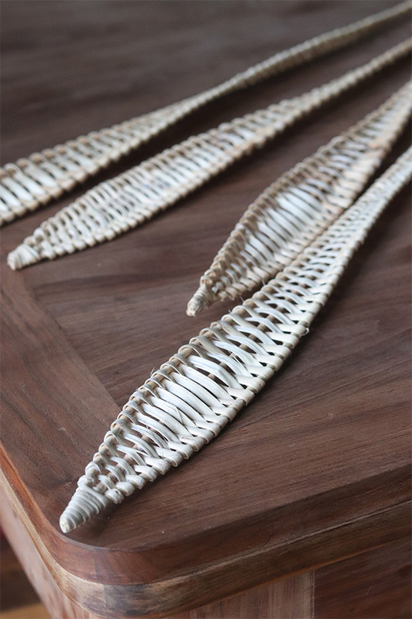 Sunday B, słomiana dekoracja