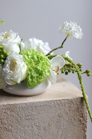 Wedding Day, kompozycja kwiatowa w misie