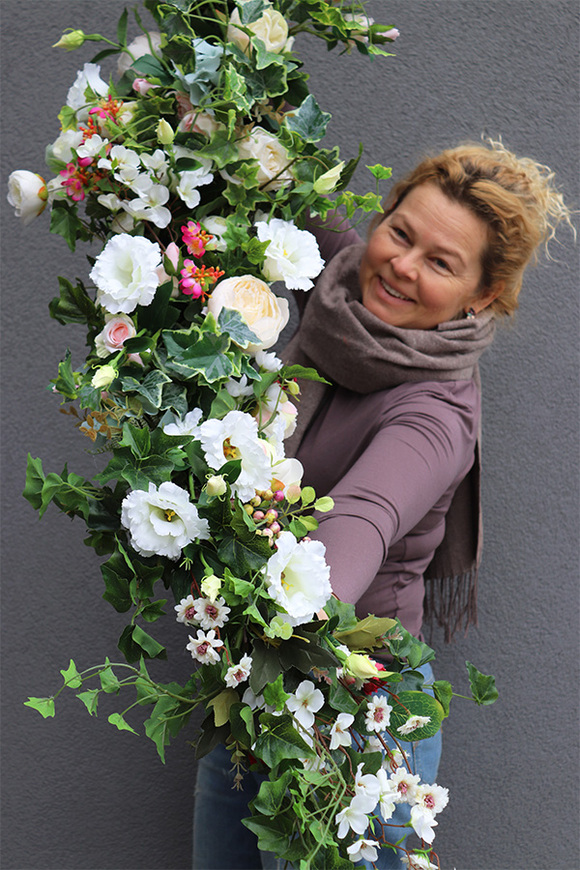 bardzo długa girlanda do dekoracji, Delfinia, dł.180cm