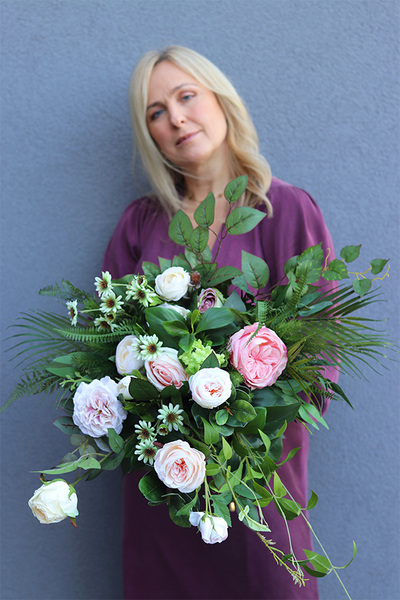 Luvita Sweet, bukiet nagrobny we wkładzie