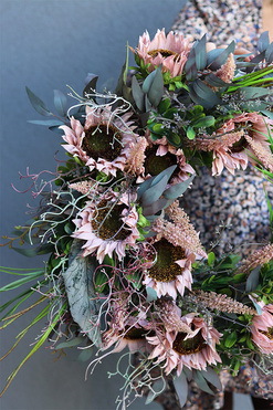 wieniec nagrobny Słoneczniki Velio 2, śr.40cm