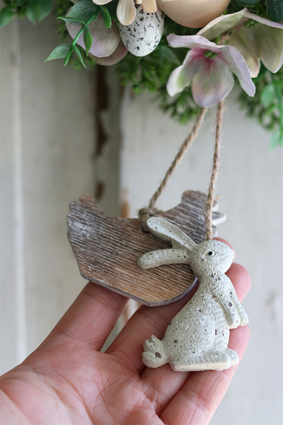 Gerista 3, wielkanocny wianek z koronkowymi jajkami