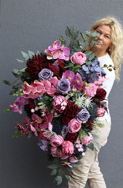 Bella Protea, różowo-fioletowa wiązanka nagrobna, dł.100cm