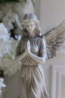 Anioł, figurka dekoracyjna