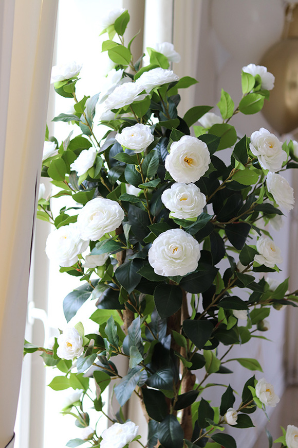 Kamelia, sztuczne drzewko w złotej ceramicznej donicy, wys.180cm