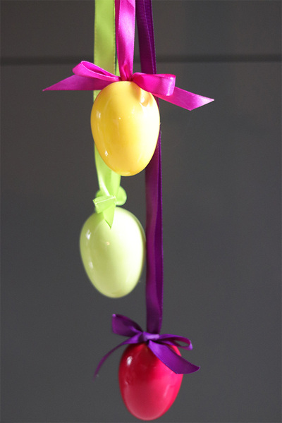 Bratki Fiolet Easter, wielkanocny wianek z domkiem